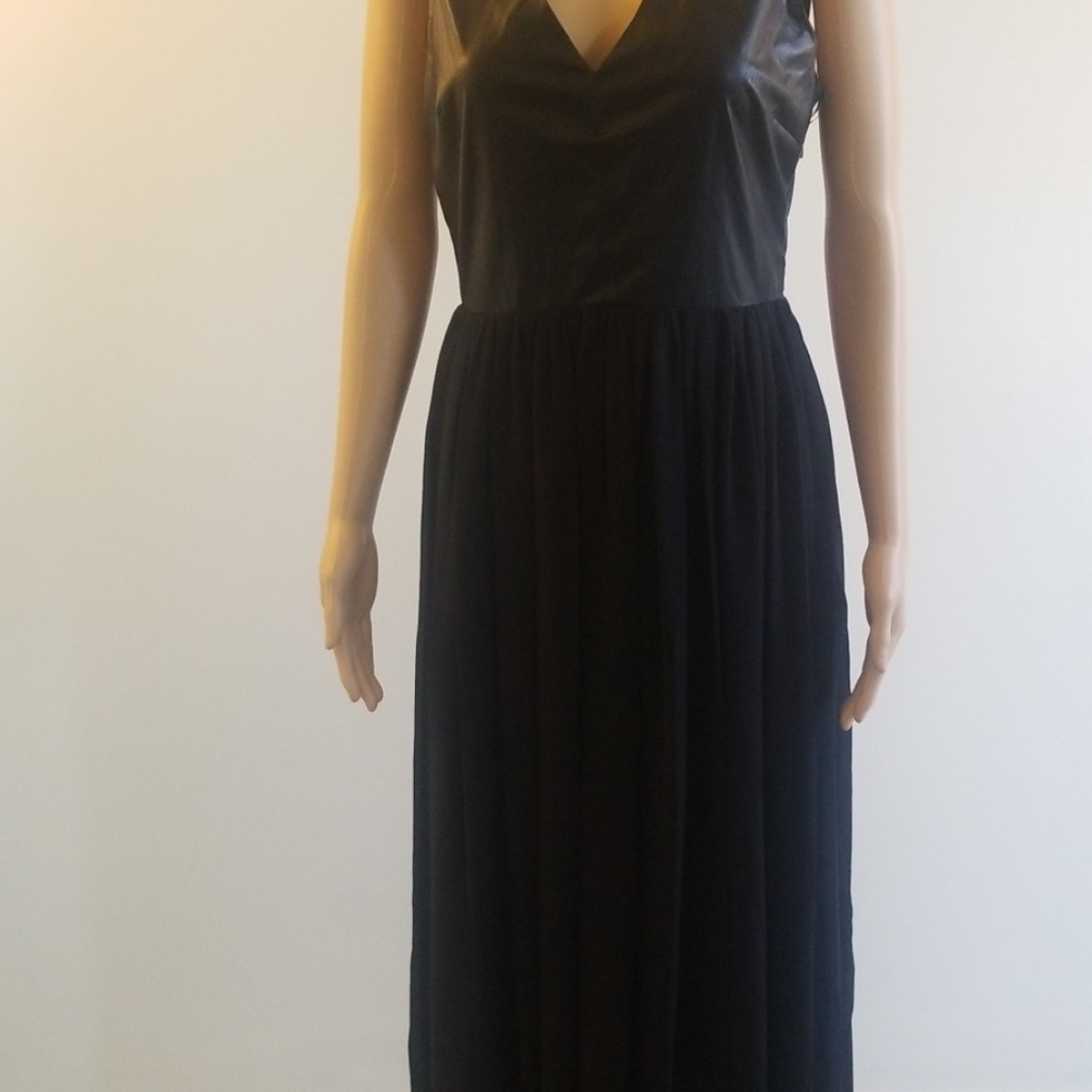 Zuri Zuri Dressy Maxi - Picture 3 of 8